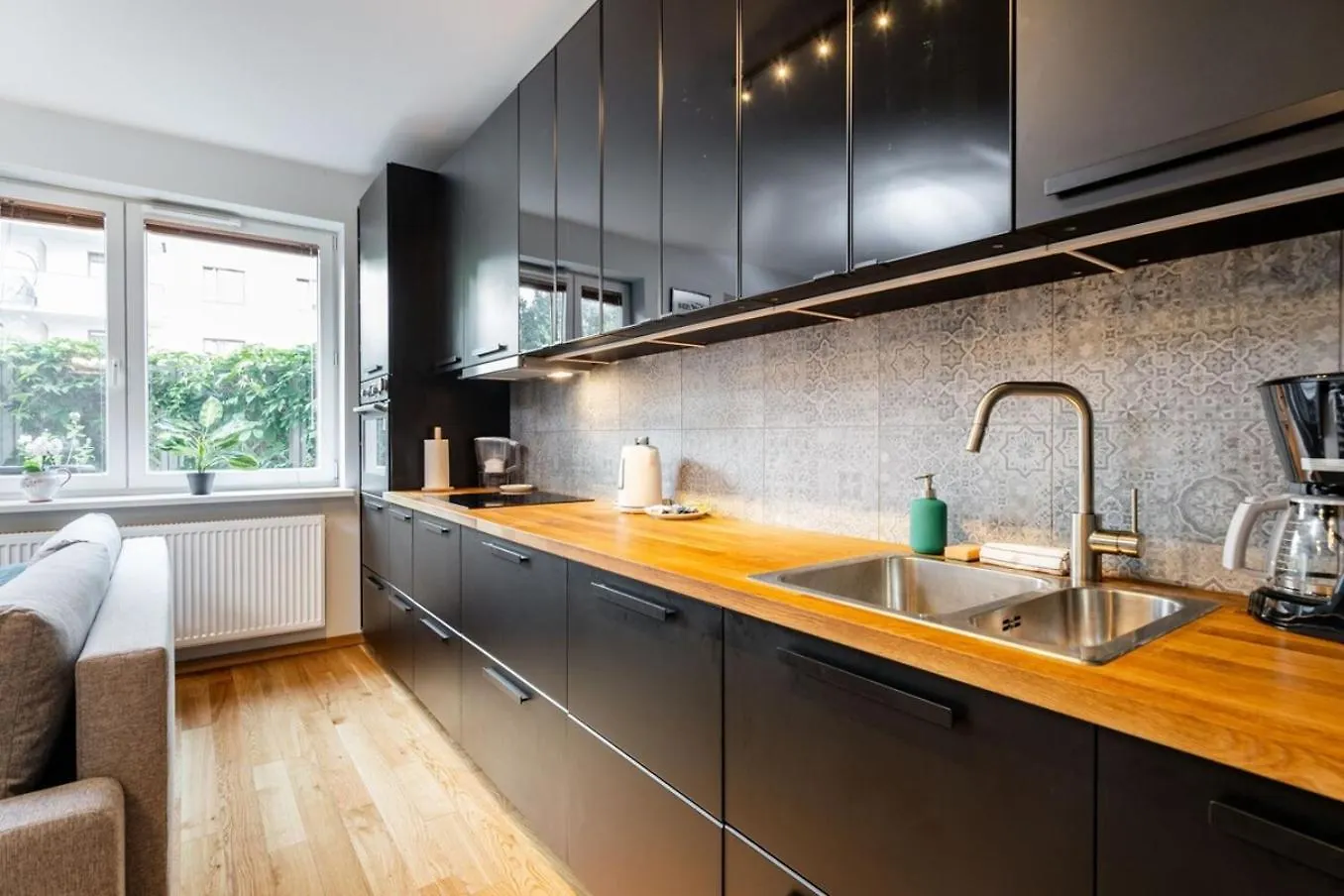 Modern 70M Apartment With Private Garden Metro وارسو 0*,  بولندا