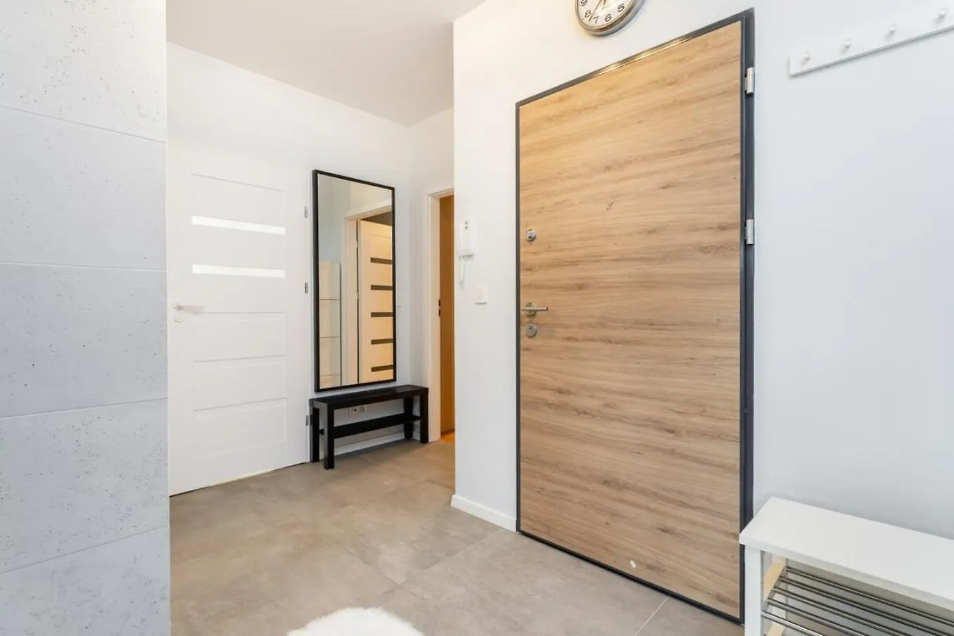 Modern 70M Apartment With Private Garden Metro وارسو 0*,